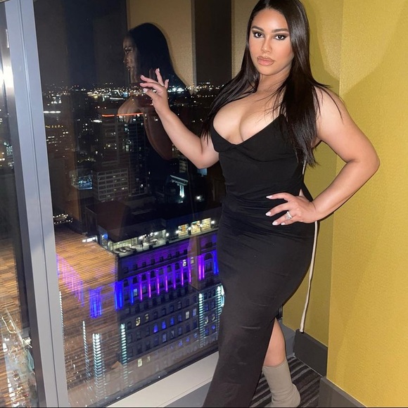 Rick Owens
fitted backless dress - Picture 4 of 6